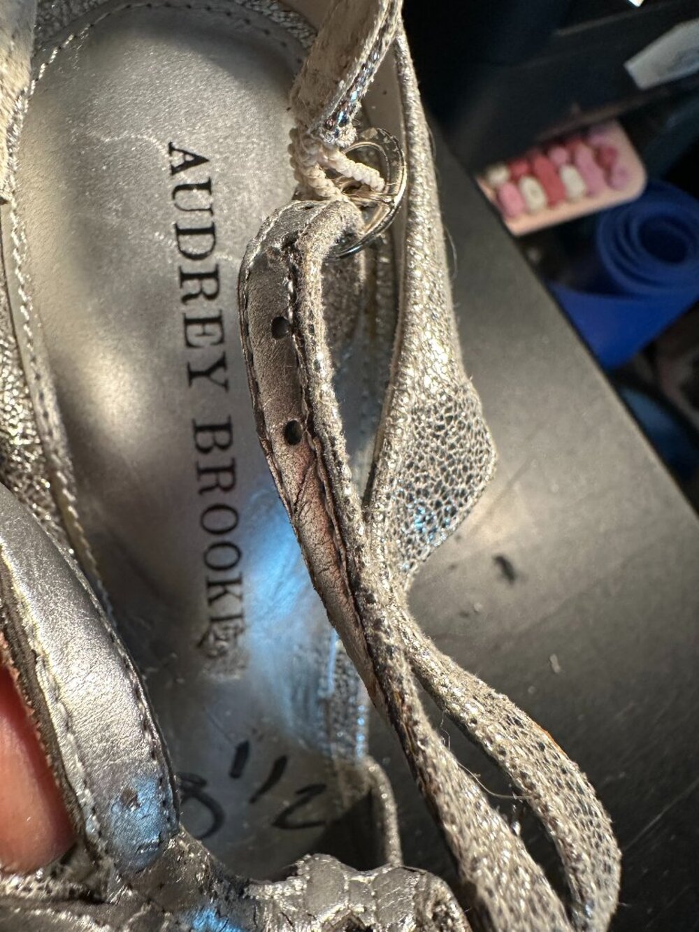 Audrey Brooke Silver Metallic Heels Size 8.5 Coquette Bridal Prom Wedding Shoes